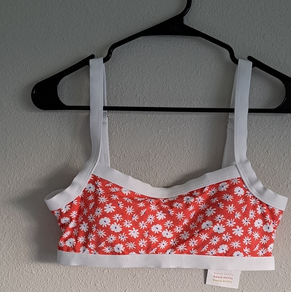 NWT DIPPIN' DAISY'S Scattered Daisy Olympia Bikini Top Womens Medium - Picture 2 of 9